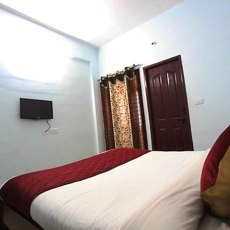 Lakshana Service Apartment - Big Temple Thanjavur Buitenkant foto