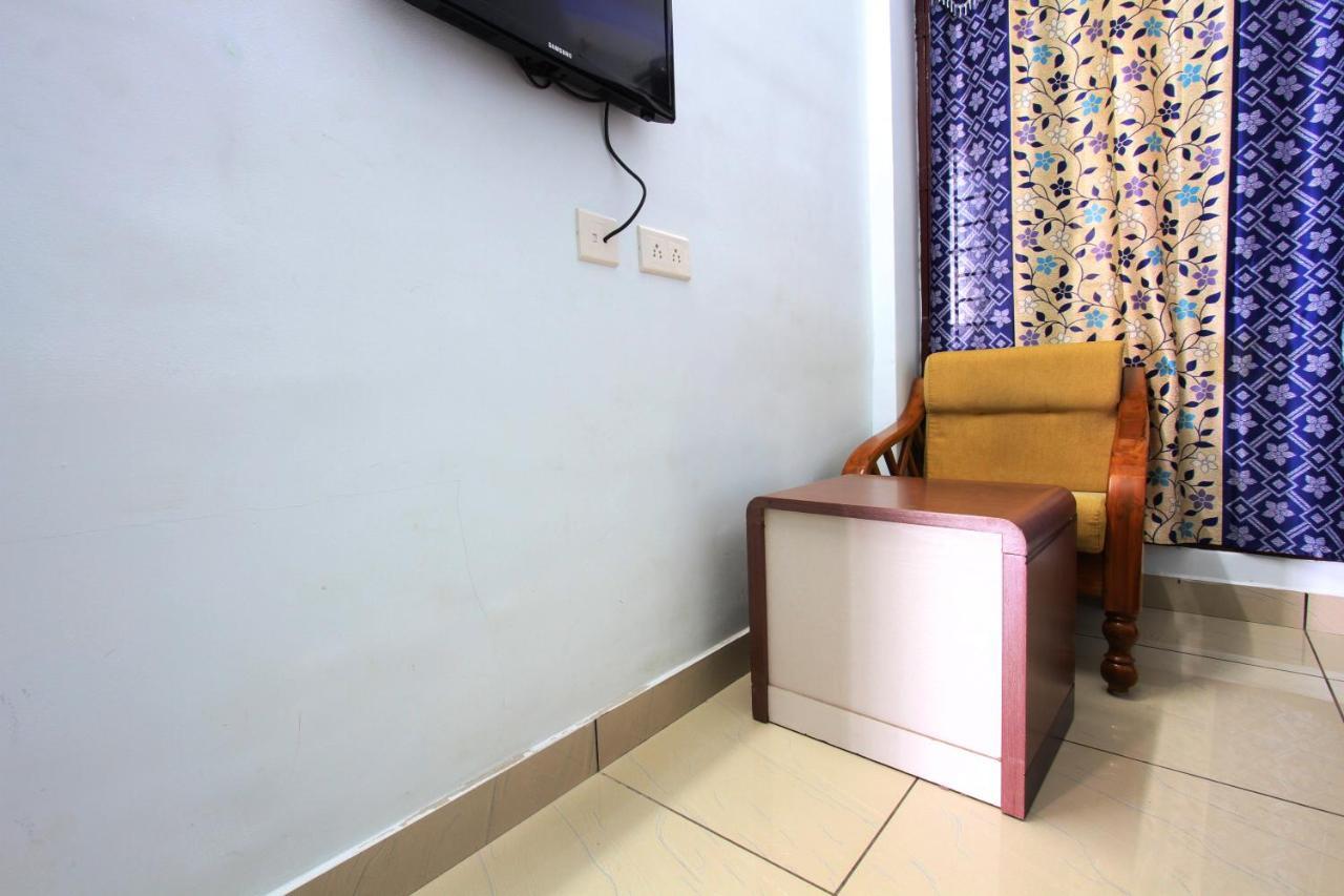 Lakshana Service Apartment - Big Temple Thanjavur Buitenkant foto