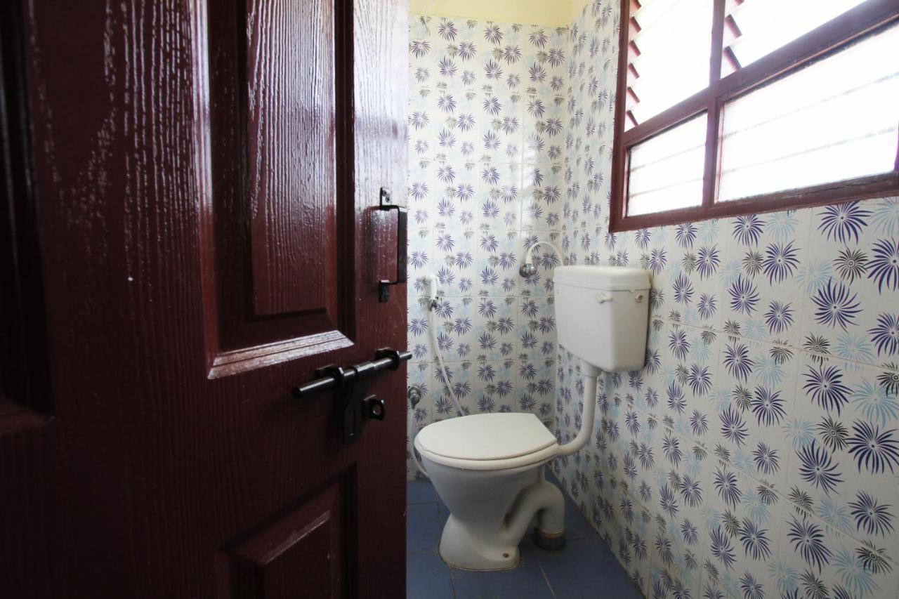 Lakshana Service Apartment - Big Temple Thanjavur Buitenkant foto